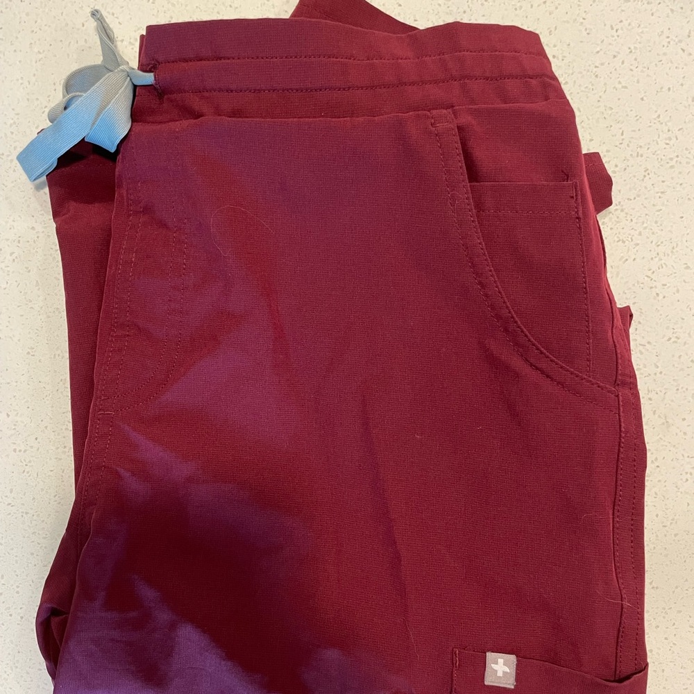 Figs limited edition fionlite lightweight stretch scrub bottoms